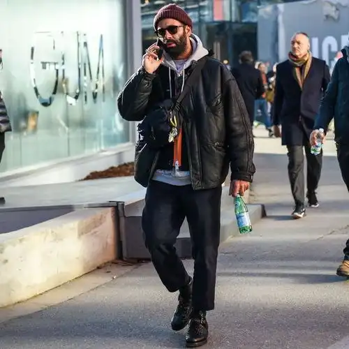 冬天穿腻了小脚裤试试这3类阔腿裤,这么搭配舒适保暖又很有型