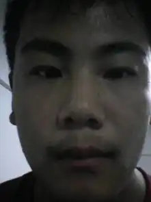 为啥鹅蛋脸还是传统审美的最佳脸型感觉男生长这脸型巨难看比国字脸都难看,男生五官端正还比较可爱