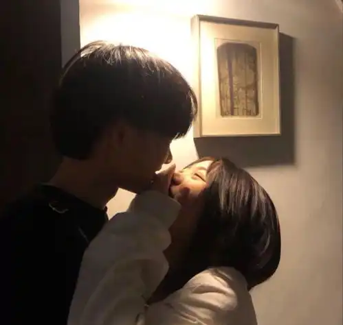 文案期待与你公开恋情