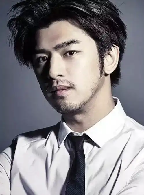 有男人味的男神,究竟长什么样