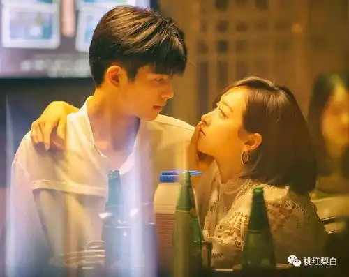 左手帅气活好小奶狗,右手忠犬男闺蜜,宋茜演了个开挂玛丽苏