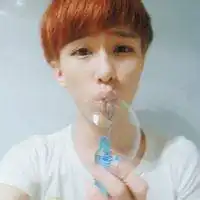 要一个好看的qq头像男生的2015的