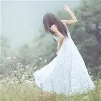 白色衣服男生头像女生qq男生白色简约头像