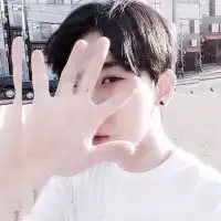 男孩清纯头像阳光清纯帅帅的大男孩