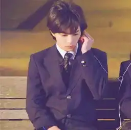 当你爱上一个男人,他却不主动联系你,就试着这样做吧