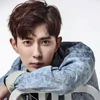 于朦胧帅气微信头像微信头像图片大全