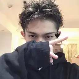 头像丨你知道的被放弃才是最委屈的事