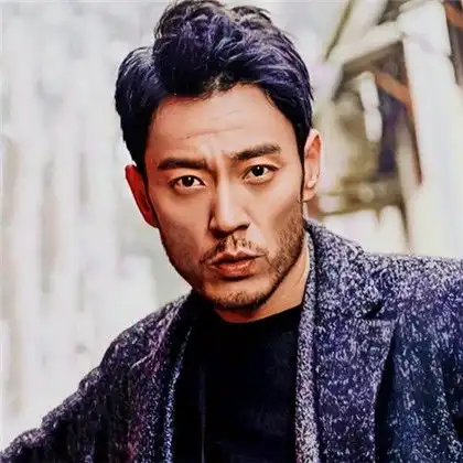 30岁到40岁的男人微信头像,展现成熟与品味