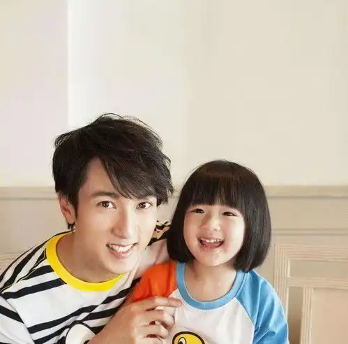 这些娱乐圈妥妥的女儿奴们从晒婚纱照到晒全家福甜到不行