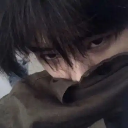 一个人孤独的头像男生,现在的我很自在