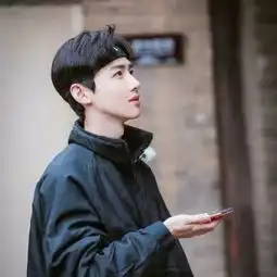 头像浪荡一生钟情一人,微风十里只想要你