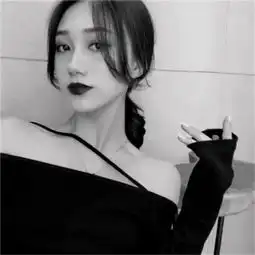 黑白女头御姐高清图片折叠过青春的创伤