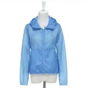 绿色裤子配什么颜色上衣图片