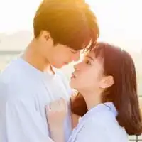 2018情侣头像亲吻一对微信头像图片大全