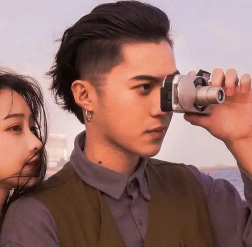 可以和臭宝用很久的情头