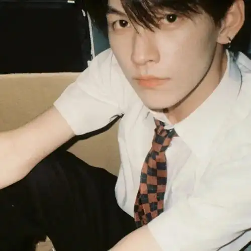 头像还好我是一个小胖子难过的时候还可以摸摸小肚子