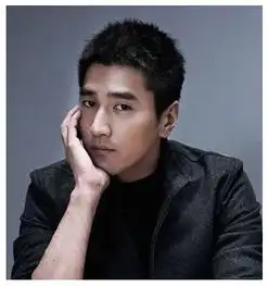 发量多的男生发型尽显帅气成熟男人味