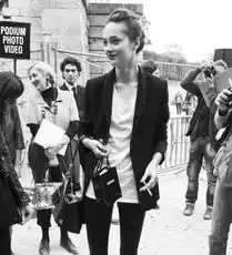 克隆qq空间大图模块