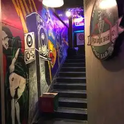 男人花火锅音乐酒馆
