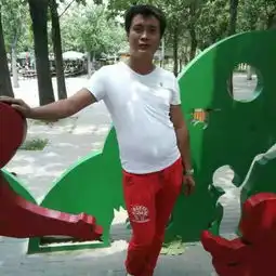 本人28岁男离婚了没孩子哪个女的愿意和我交往