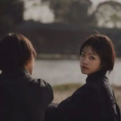 姐妹成对,快乐加倍闺蜜头像文案