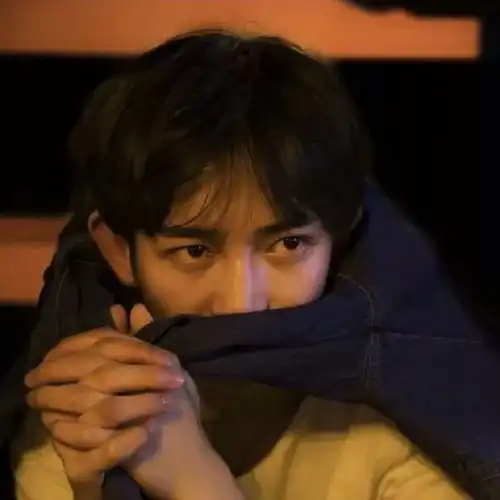 有什么温暖治愈系男生头像