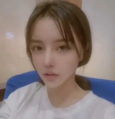 网红韩安冉复婚后被老公手撕劈腿,韩安冉深夜反击怒怼小猪出轨