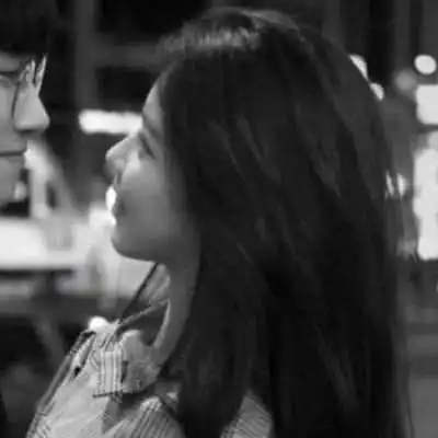 情侣头像该换了19年流行官宣风情头,拉上你的小号试试