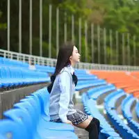 孤独看台小清新女生头像qq头像扣扣居