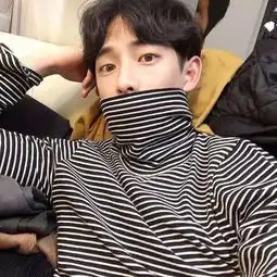 来几张好看的男生头像谢谢