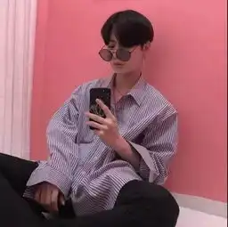 男生头像暧昧是所有人都以为你们在一起了,但你知道你们的距离