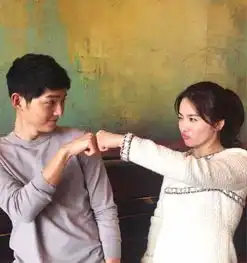 宋慧乔社交软件删宋仲基合照,频频换头像,仅剩63个post引热议