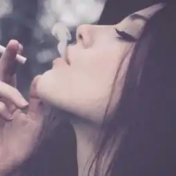 吸烟女生快手头像霸气我有qq女生头像我要个性网