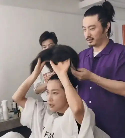 李冰冰首次分享女扮男装全过程,过程很繁复,结局很美好英气十足