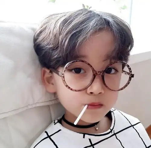 5国颜值超高的男孩子,看到中国男孩,网友我要生儿子