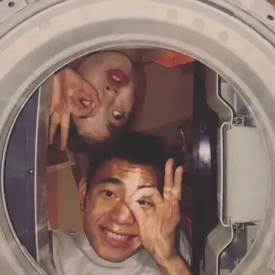 复古情侣头像一男一女经典风文艺情侣头像一对两张