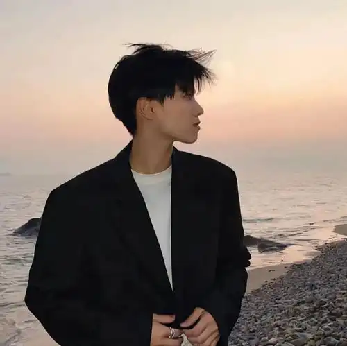 最近攒的头像看看有喜欢的吗