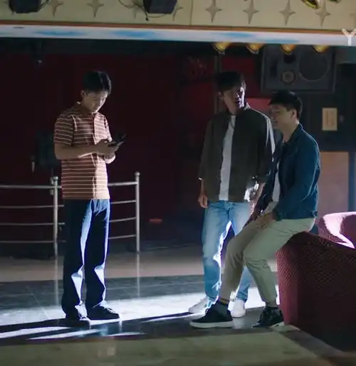 星辰大海刘涛接地气,林峯蘑菇头四六分芦芳生褶子明显