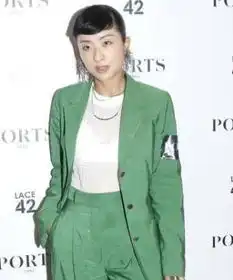 14岁女儿谈恋爱,陈奕迅夫妇霸气回应显开明,网友男朋友真帅