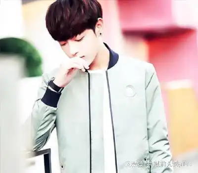 男生头像男生头像成熟稳重,时光流逝回忆太多第243期