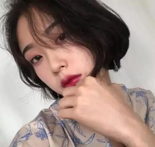 女生发早呀,情商高的男生3种回复,让女生甜到爆