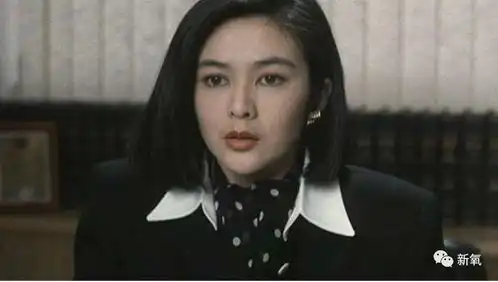 今天把34岁的郭碧婷和20岁的郭碧婷放一起对比,太震惊了