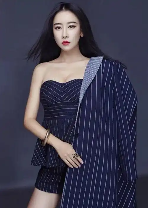 毛俊杰美图写真