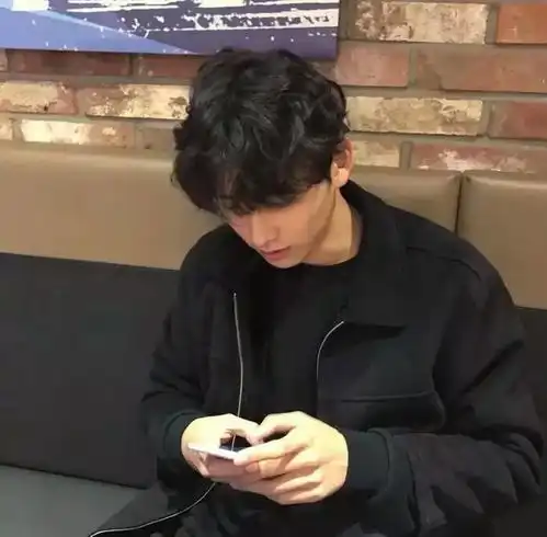 没有刘海解决不了的发型难题,2017就要来点不一样的