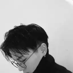 男生经常这样回复你qq消息,明显在说我喜欢你,官宣吧