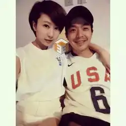 姚笛与一神秘白衣男子恋情曝光这次网友选择了祝福
