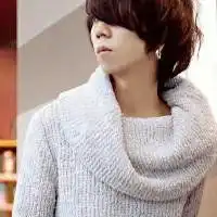 男生带围巾头像唯美微信头像图片大全