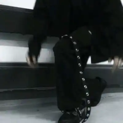 苏瓷高冷个性男头部位高冷成熟酷