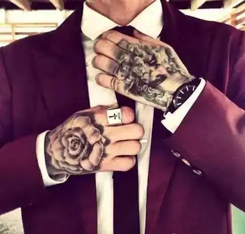 耍流氓就靠它了男人七大性感纹身部位