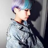 女生彩色头发头像微信头像图片大全